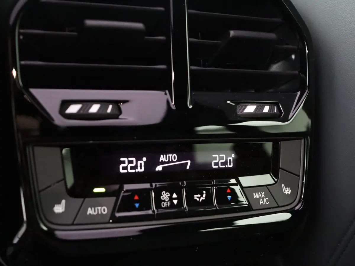 xDrive45 M Sportpakket Pro | Innovation Pack | Sky Lounge