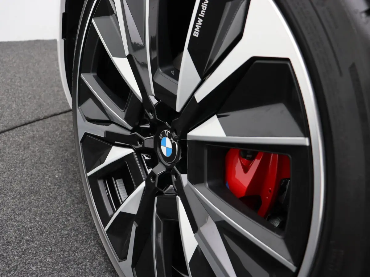 xDrive45 M Sportpakket Pro | Innovation Pack | Sky Lounge