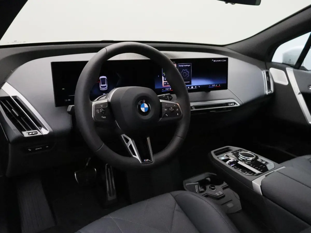 xDrive45 M Sportpakket Pro | Innovation Pack | Sky Lounge