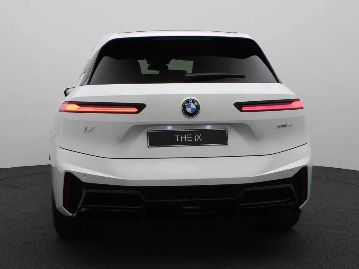 xDrive45 M Sportpakket Pro | Innovation Pack | Sky Lounge
