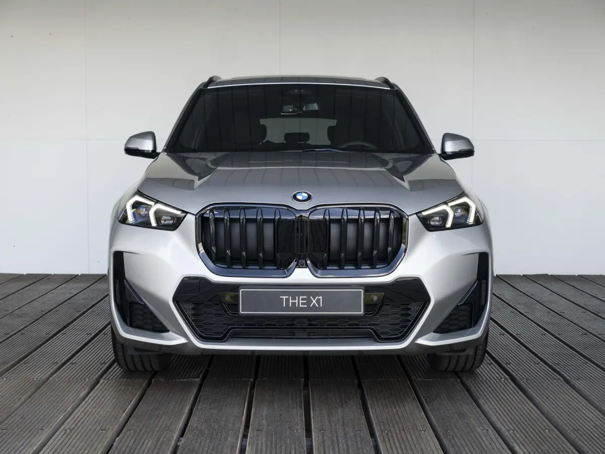 sDrive20i High Executive  | M Sportpakket Pro | Innovation Pack | Comfort Pack