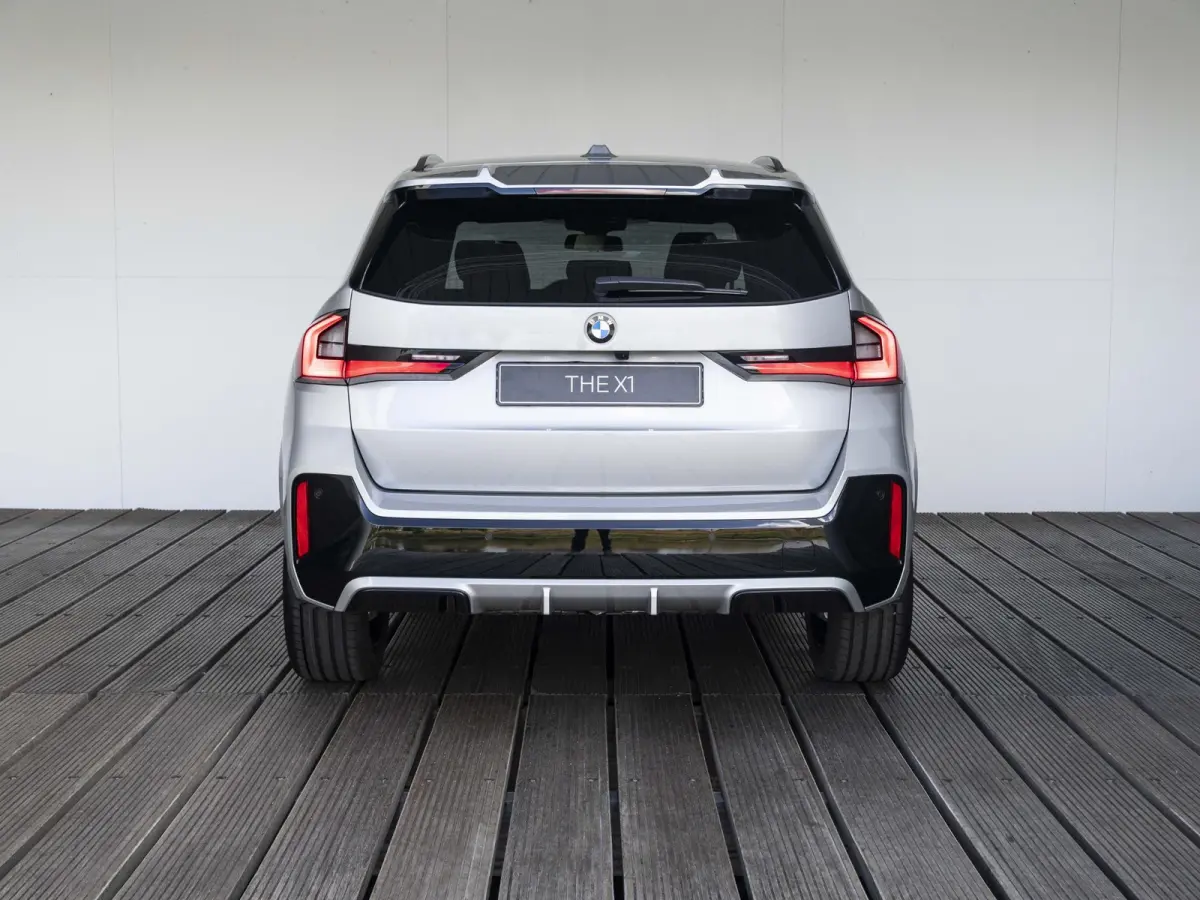 sDrive20i High Executive  | M Sportpakket Pro | Innovation Pack | Comfort Pack