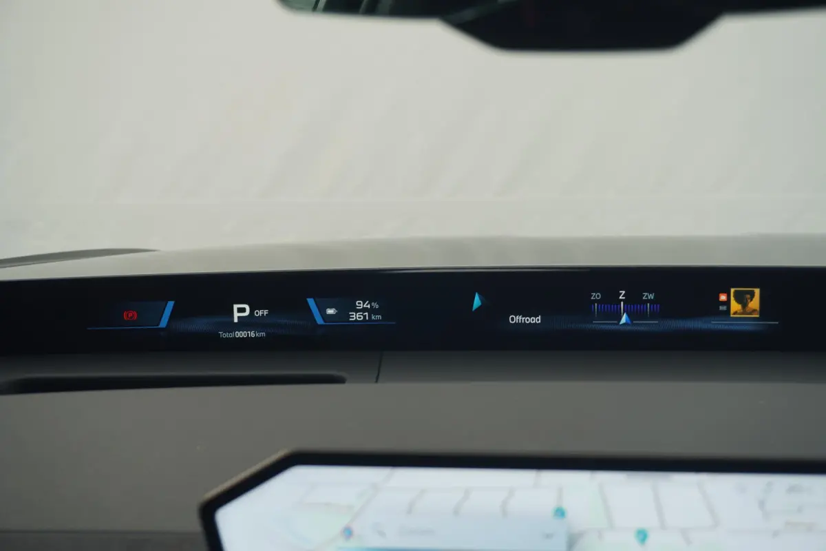 40 eDrive 83 kWh M Sportpakket Pro | Trekhaak | Harman Kardon | Head-up | Rondomzicht camera | Stoel & Stuurwielverwarming