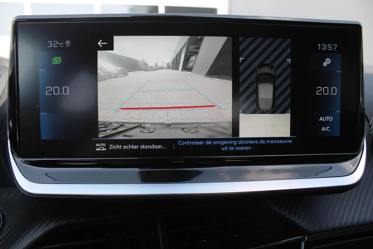 1.2 PureTech GT Automaat | Pano | Navi | Camera | Blindspot | Keyless