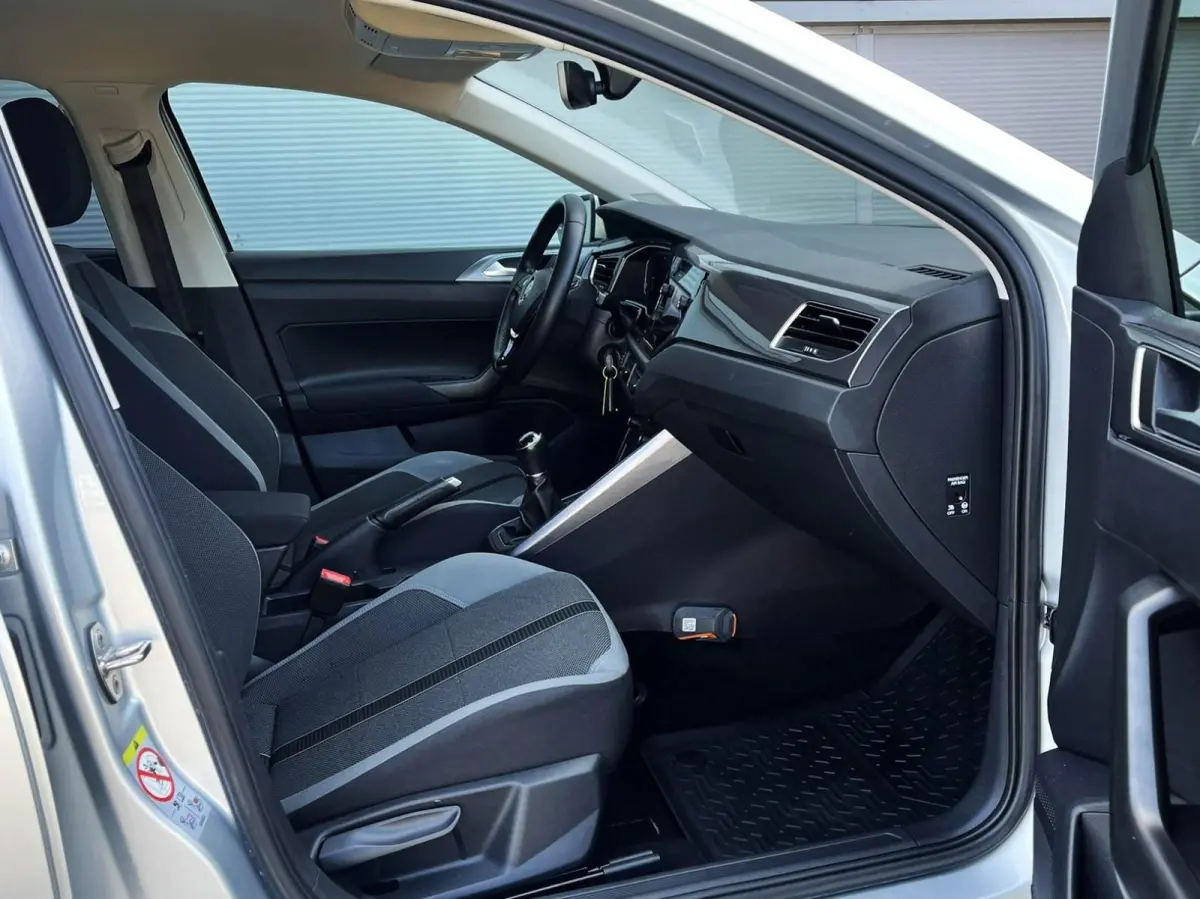 1.0 TSI 95pk Highline Business R | Navigatie | Camera | Stoelverwarming