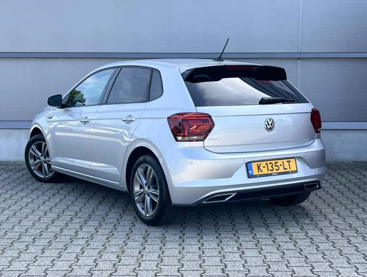 1.0 TSI 95pk Highline Business R | Navigatie | Camera | Stoelverwarming