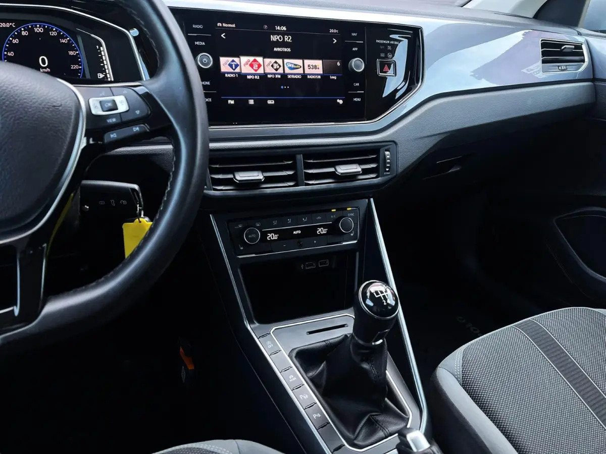 1.0 TSI 95pk Highline Business R | Navigatie | Camera | Stoelverwarming