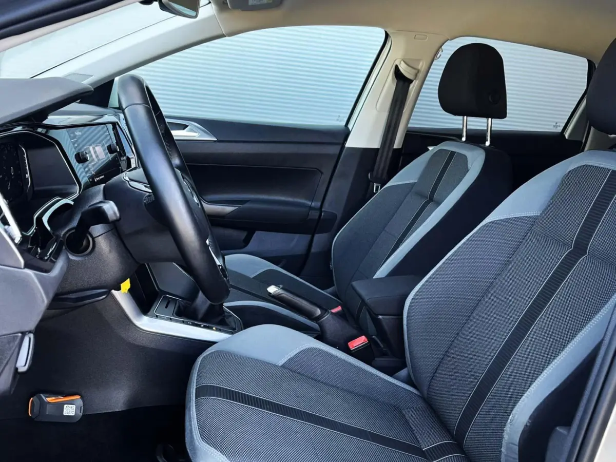 1.0 TSI 95pk Highline Business R | Navigatie | Camera | Stoelverwarming