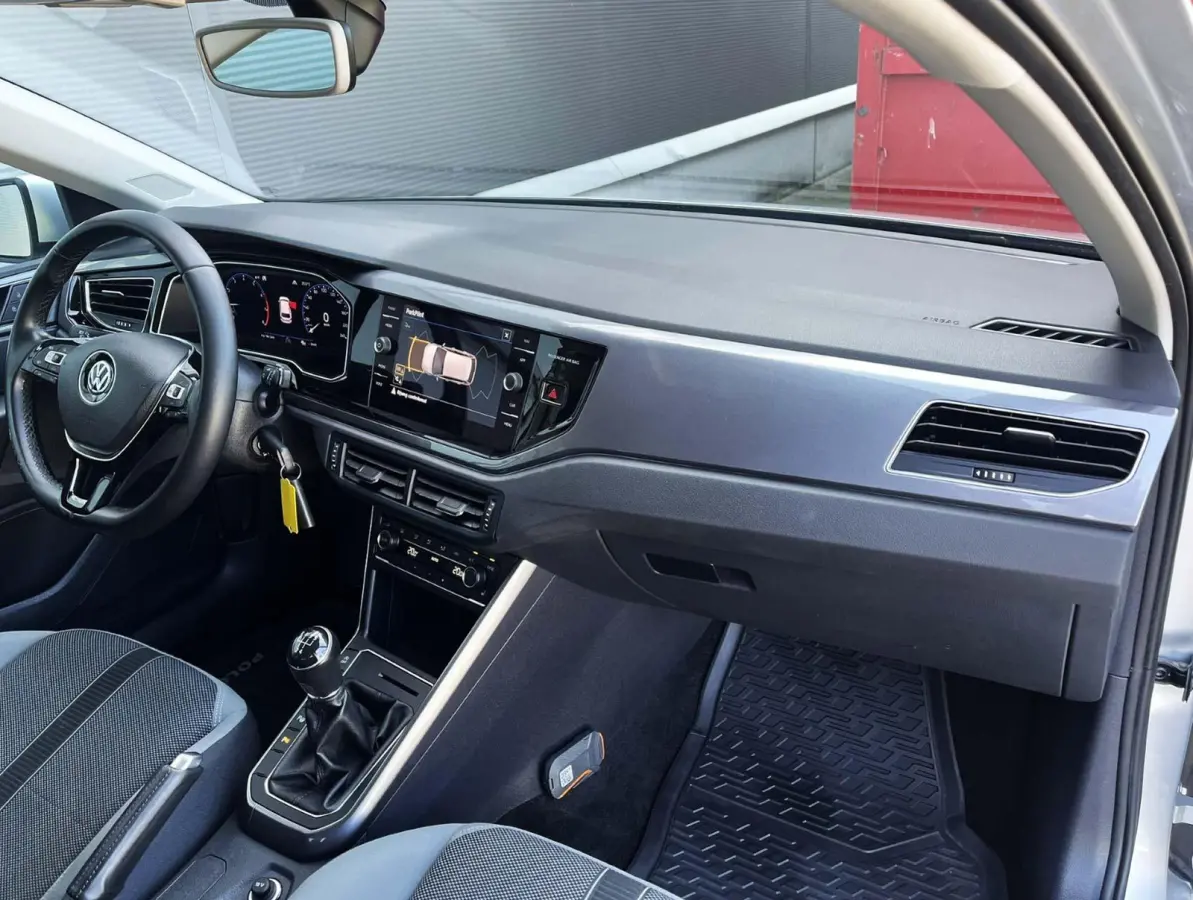1.0 TSI 95pk Highline Business R | Navigatie | Camera | Stoelverwarming