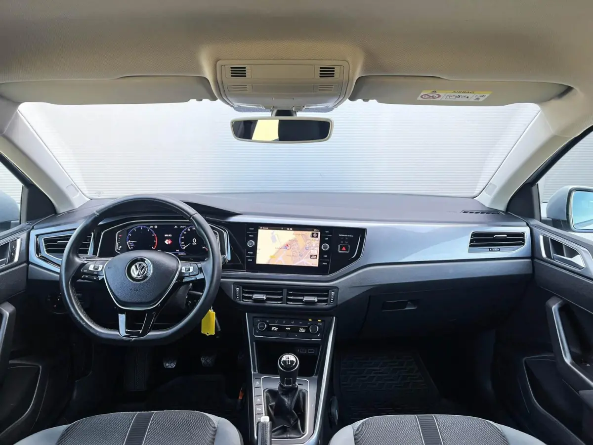 1.0 TSI 95pk Highline Business R | Navigatie | Camera | Stoelverwarming
