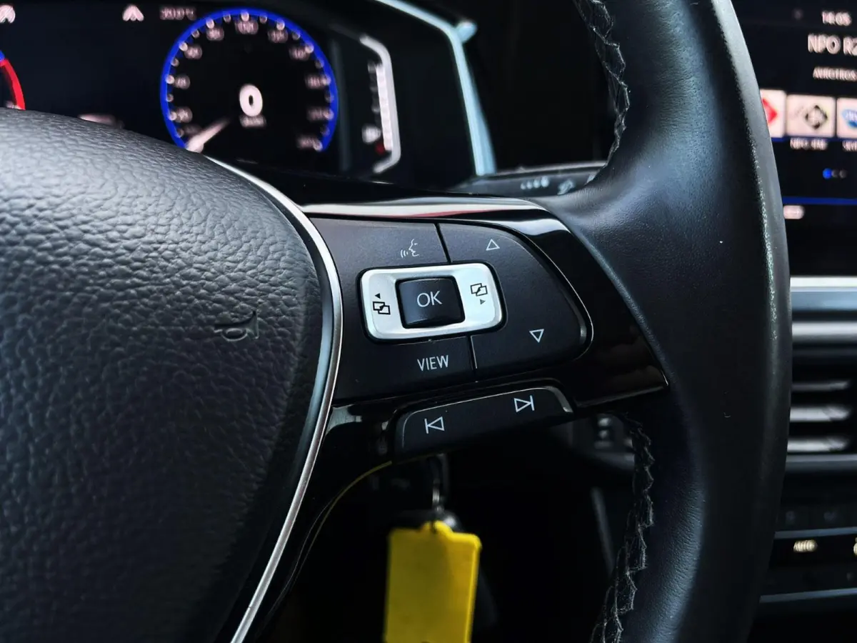 1.0 TSI 95pk Highline Business R | Navigatie | Camera | Stoelverwarming