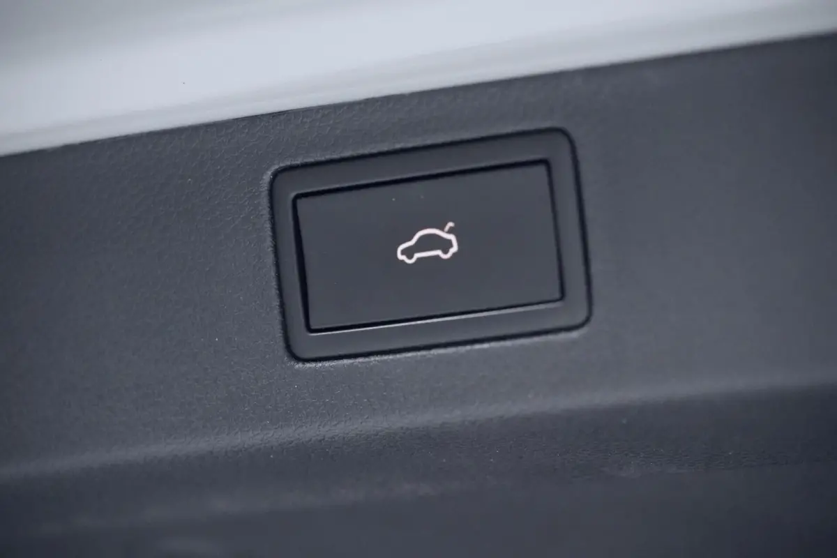 1.5 TSI ACT Monte Carlo Automaat 150 PK | Pano-dak | Virtual | Acc | Led | CarPlay | Trekhaak | Camera | Pdc |