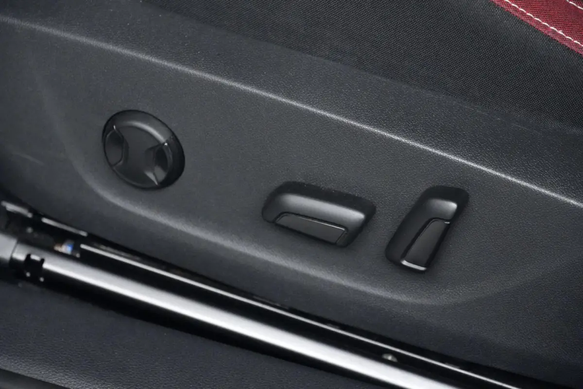 1.5 TSI ACT Monte Carlo Automaat 150 PK | Pano-dak | Virtual | Acc | Led | CarPlay | Trekhaak | Camera | Pdc |