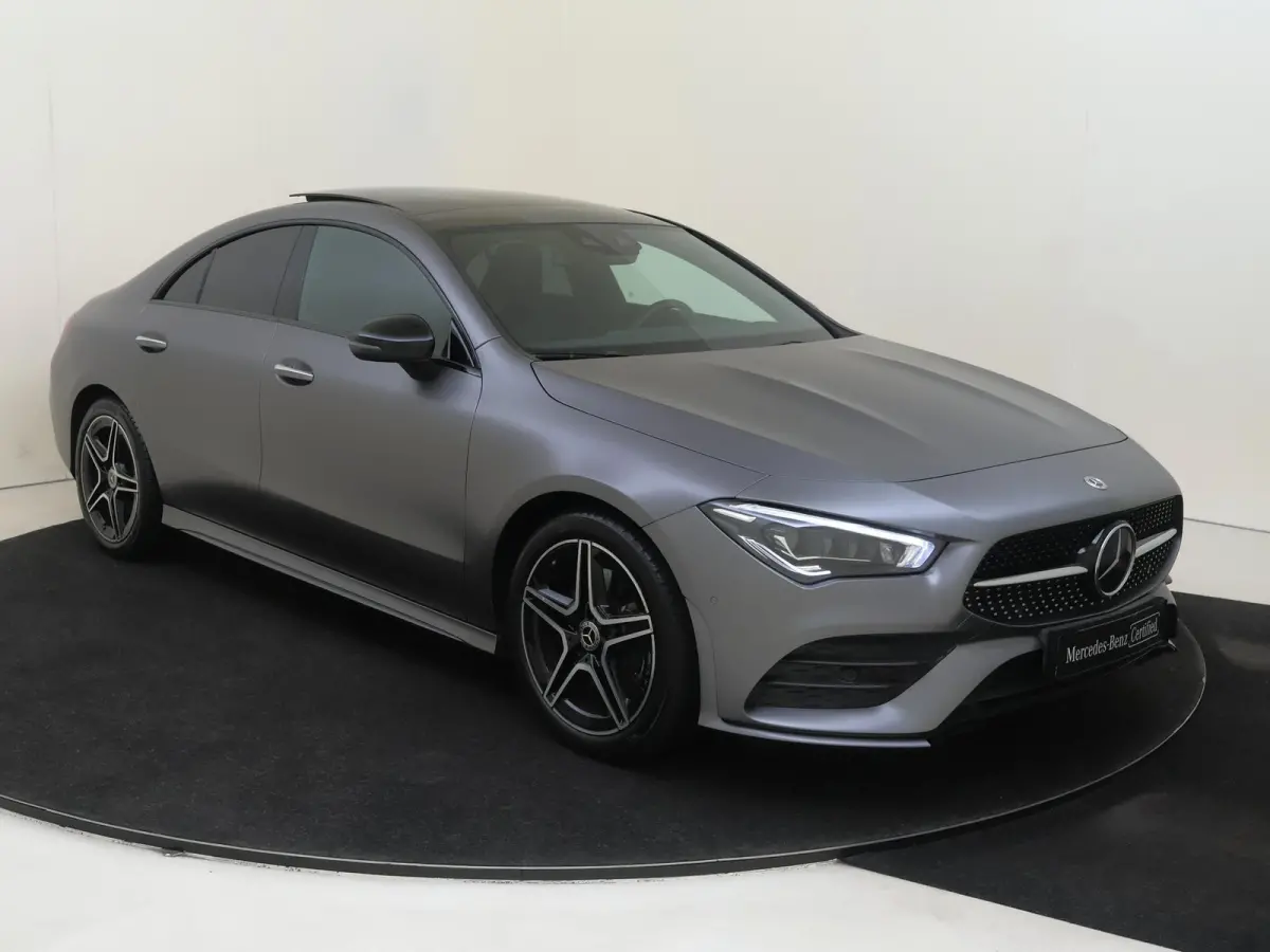 200 Business Solution AMG / Panoramadak/ DISTRONIC/ Sfeerverlichting/ Night