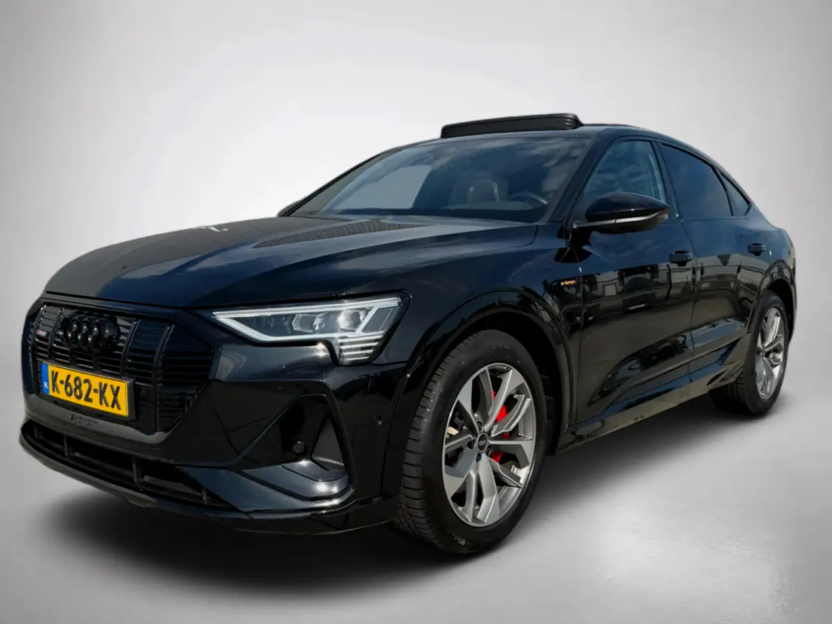 50 quattro S-Line edition (NL-auto, Panorama, StoelV, Carplay, Camera, PDC, Etc)