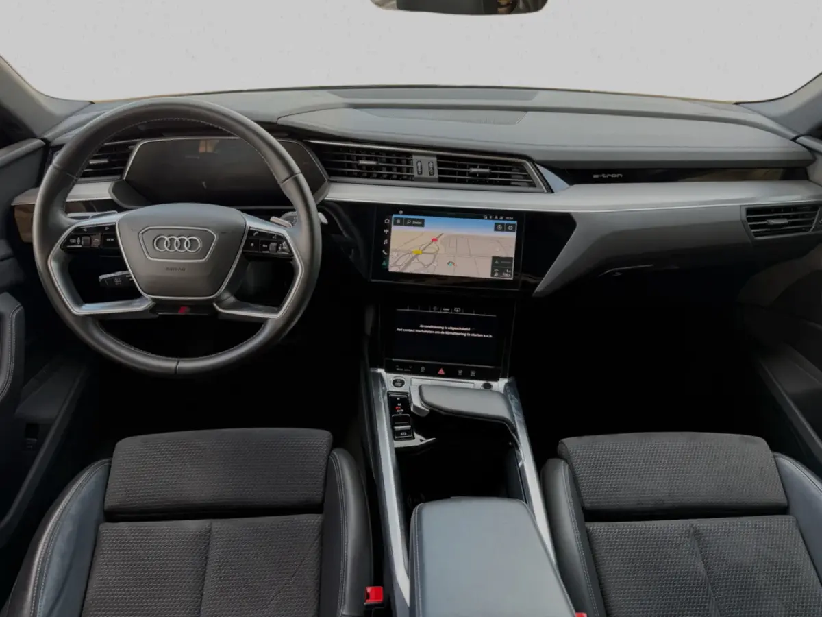 50 quattro S-Line edition (NL-auto, Panorama, StoelV, Carplay, Camera, PDC, Etc)