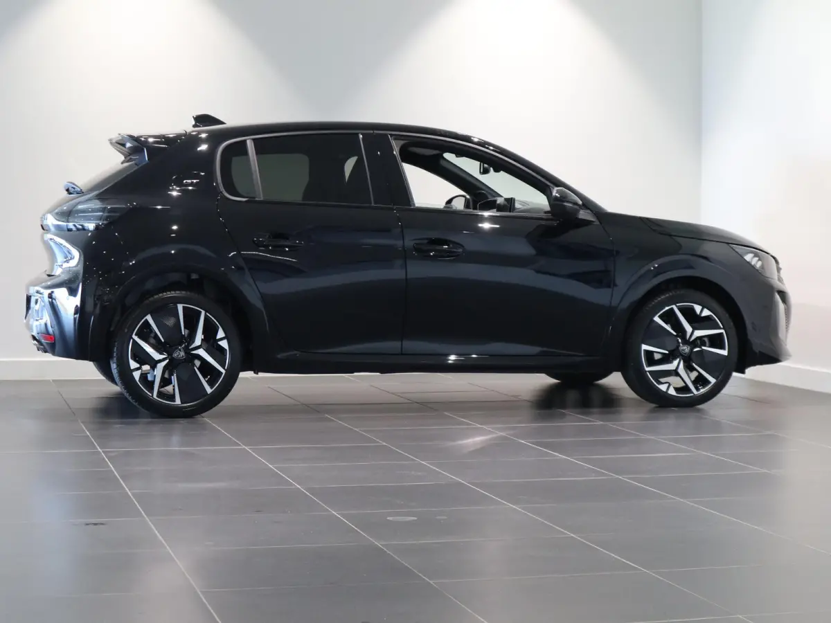 1.2 Hybrid 145 e-DCS6 GT - AUTOMAAT - DRAADLOZE CARPLAY - KANON!