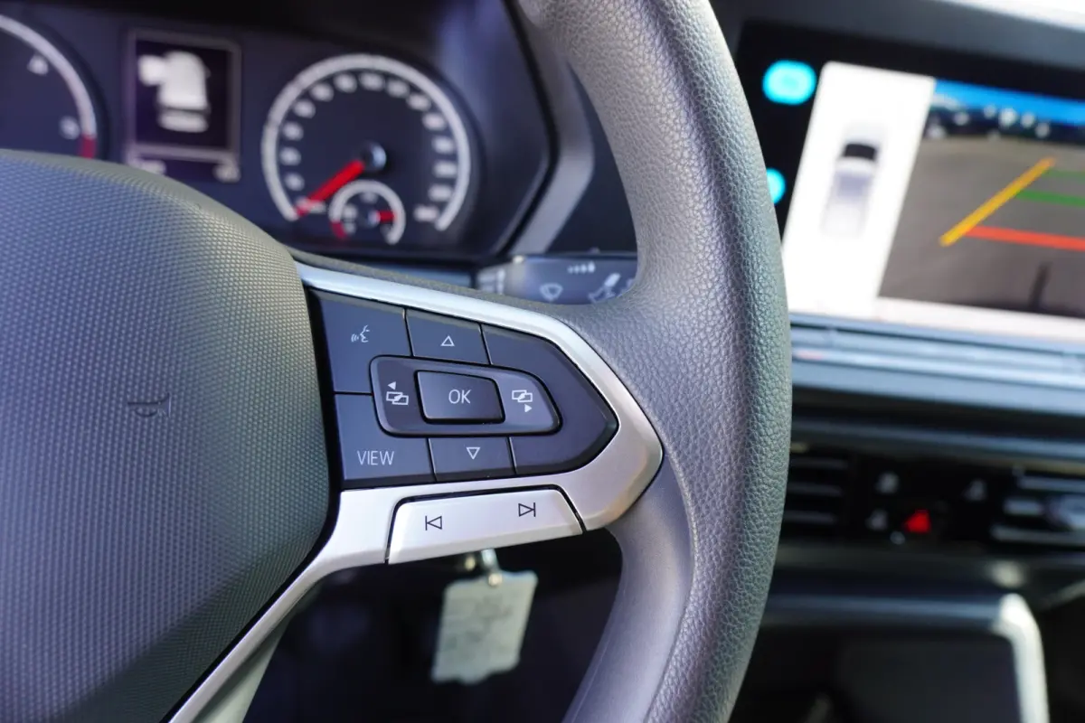 122pk Navigatie Trekhaak Camera Parkeersensoren Cruise control Apple Carplay