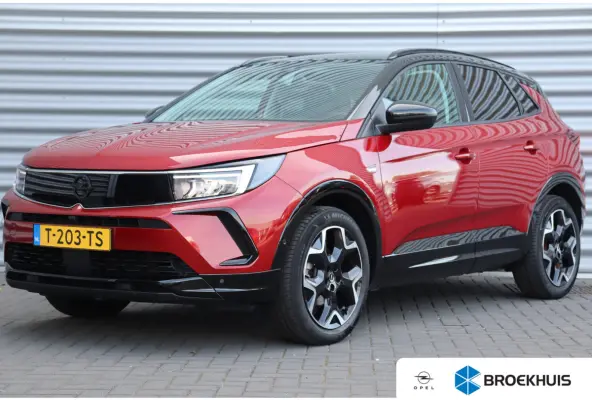 1.2 TURBO 130PK LEVEL 4 ULTIMATE AUTOMAAT / NAVI / LEDER / CLIMA / LED / PDC / AGR / 19" LMV / BLUETOOTH / CRUISECONTROL / 1E EIGENAAR / NIEUWSTAAT !!