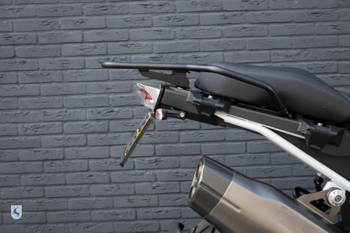 Dravit / Van Harten Design / Titanium Full Akrapovic
