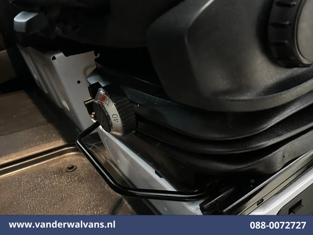315 CDI 150pk L3H2 Euro6 Airco | Camera | Apple Carplay | Cruisecontrol | Chauffeursstoel Android Auto, Stoelverwarming, Bijrijdersbank