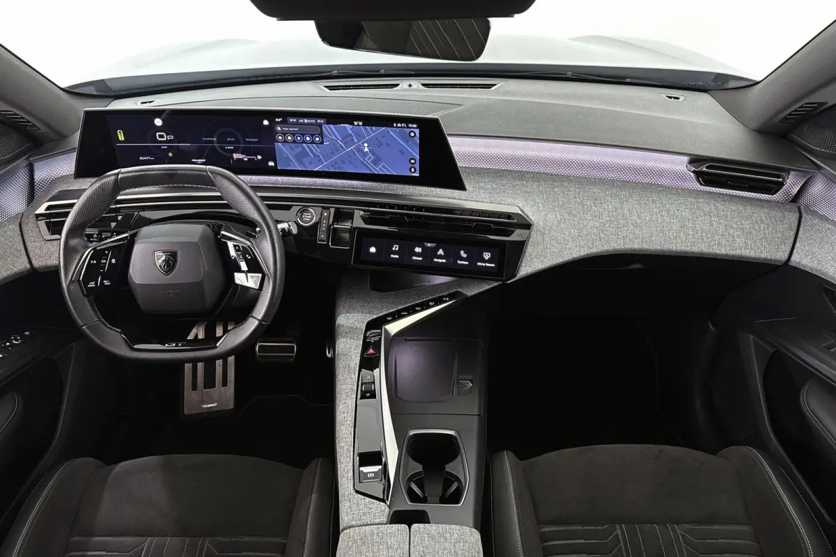 1.2 Hybrid 145 GT 7p Stuur-Stoelverwarming 360-Camera Keyless Apple CarPlay