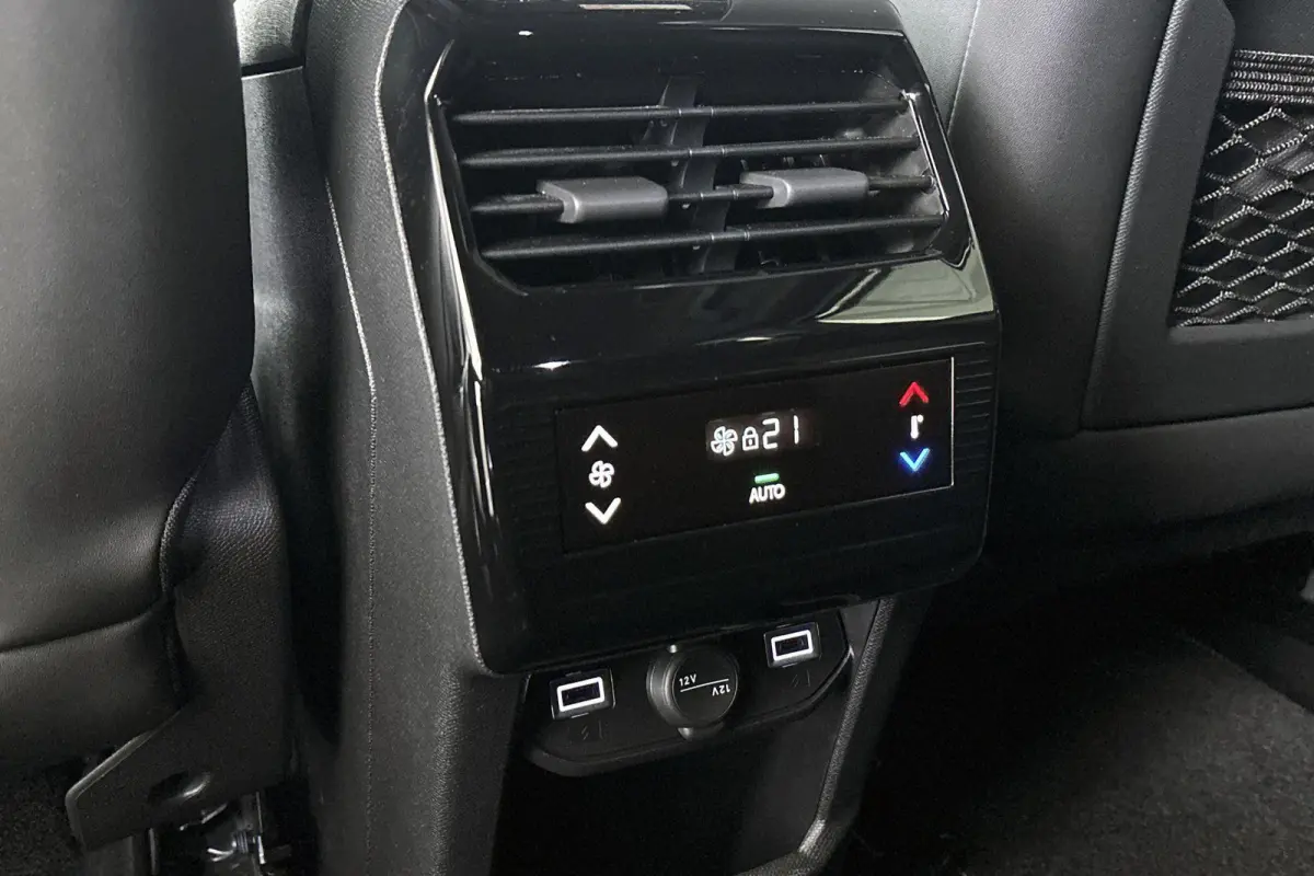 1.2 Hybrid 145 GT 7p Stuur-Stoelverwarming 360-Camera Keyless Apple CarPlay