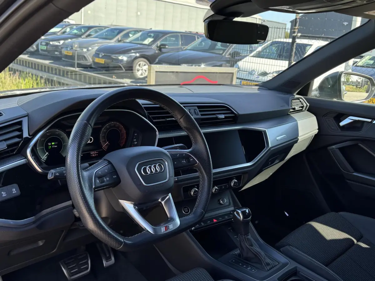 45 TFSI e S Edition acc camera keyless