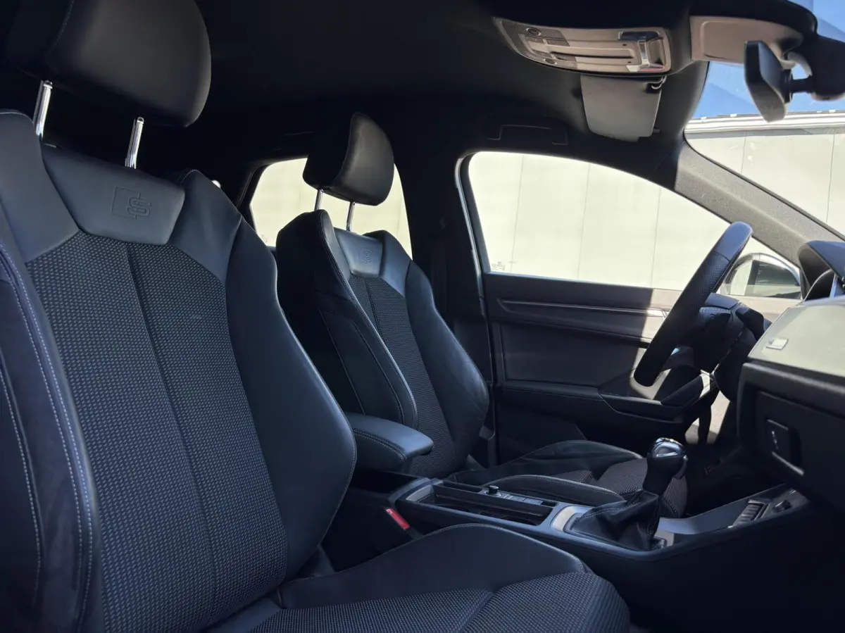 45 TFSI e S Edition acc camera keyless