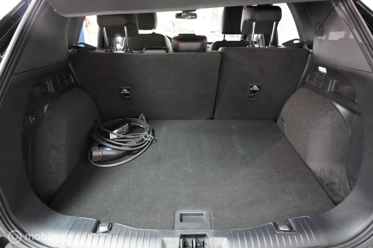 2.5 PHEV ST-Line X | 48.000km | Winter pack