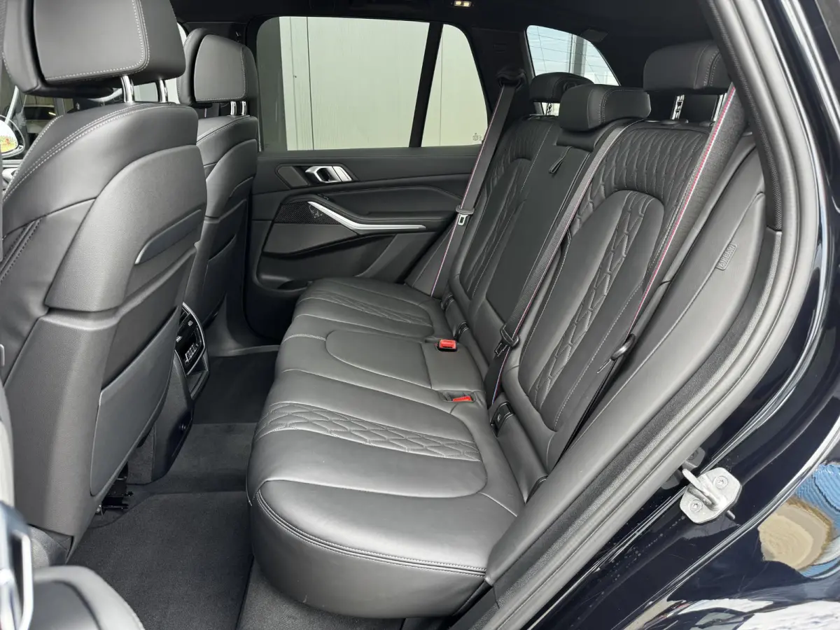xDrive45e High Executive 398 PK | Carbon | Sky lounge | 4 wiel sturing | Trekhaak