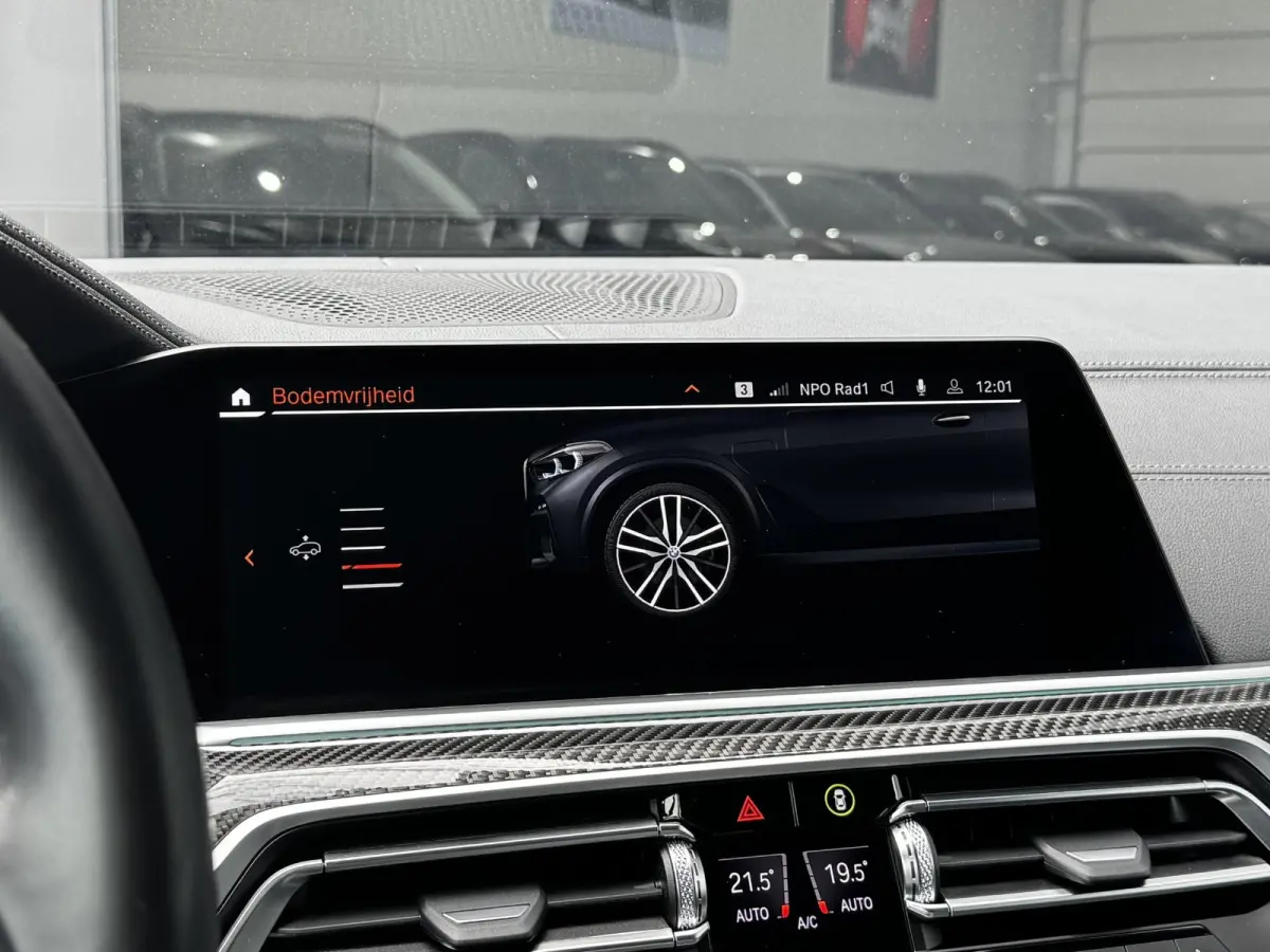 xDrive45e High Executive 398 PK | Carbon | Sky lounge | 4 wiel sturing | Trekhaak