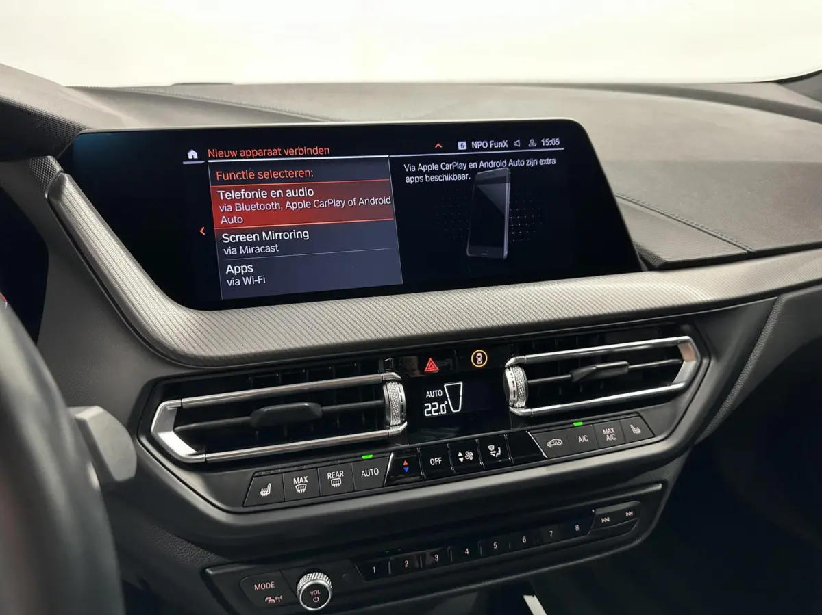 218i High Executive M Sport TREKHAAK CARPLAY NAVI ADAPTIEF CRUISE.