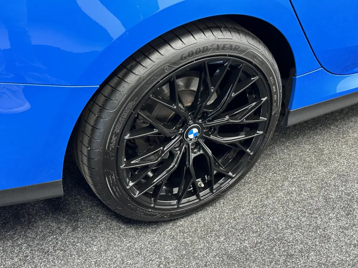 218i High Executive M Sport TREKHAAK CARPLAY NAVI ADAPTIEF CRUISE.