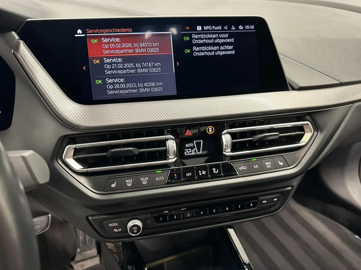 218i High Executive M Sport TREKHAAK CARPLAY NAVI ADAPTIEF CRUISE.