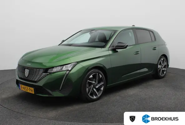 1.2 PureTech Allure Pack Business | Trekhaak | Parkeersensoren | Camera | Navigatie | Adaptieve Cruise Control | 17" Lichtmetalen Velgen | Apple Carplay/Android Auto