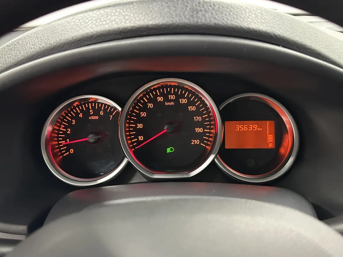 0.9 TCe Tech Road AIRCO 35000 KM.
