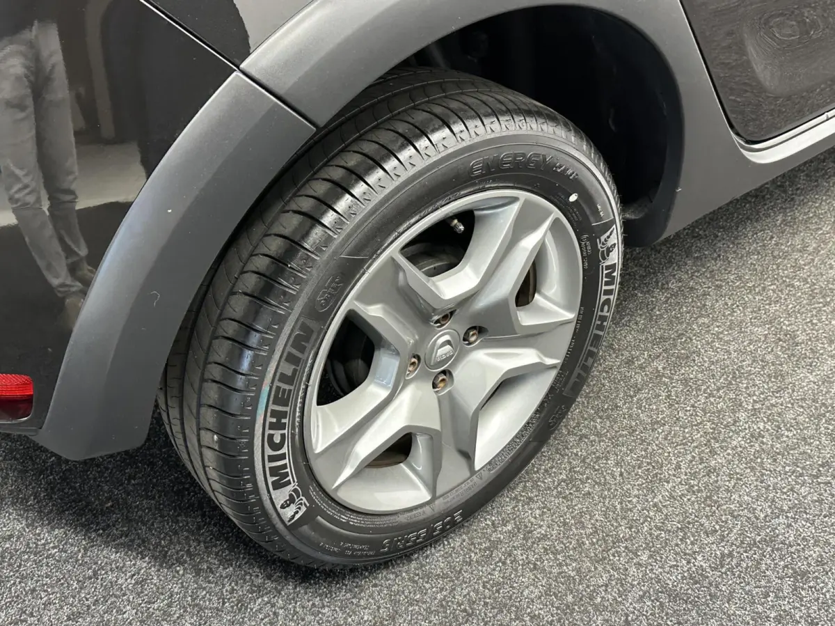 0.9 TCe Tech Road AIRCO 35000 KM.