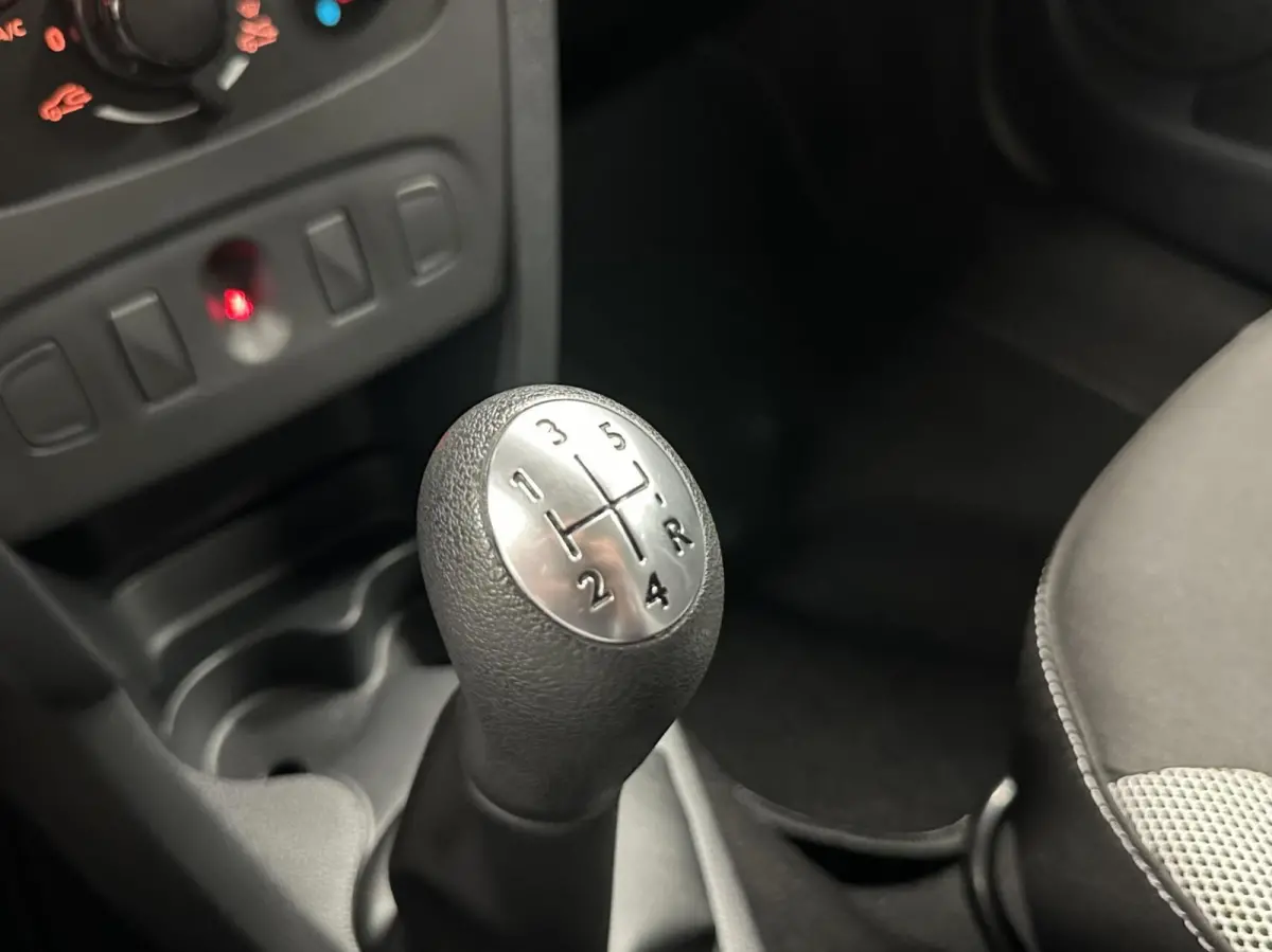 0.9 TCe Tech Road AIRCO 35000 KM.