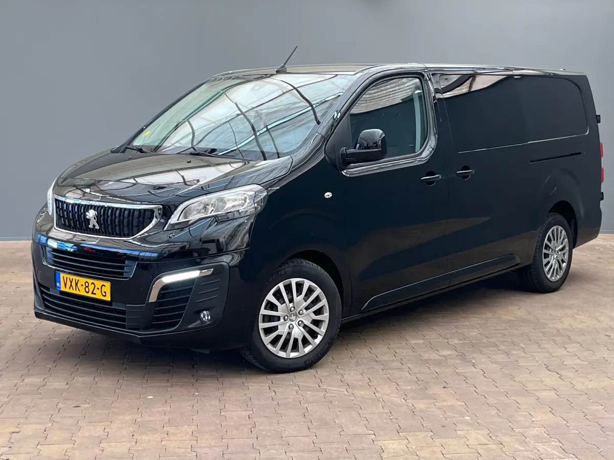 2.0 BlueHDI 145 S&S DC | Apple Carplay & Android Auto | Airco | Dubbele Cabine | | 2 zitplaatsen rechtsvoor | Achterdeuren met ruiten | Airco