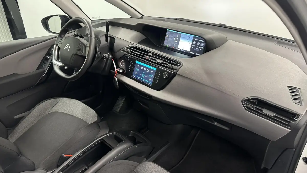 1.2 PureTech Shine CAMERA CARPLAY ECC CRUISE LM 26000 KM.