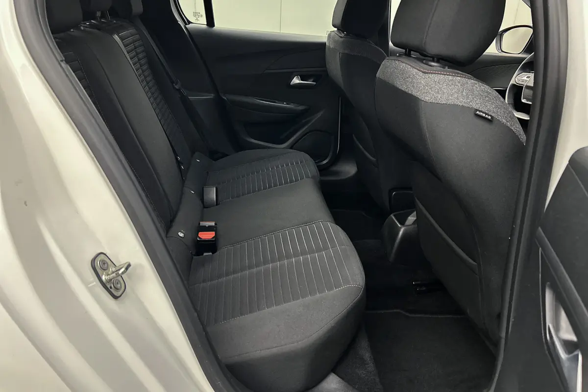 1.2 PureTech | LED | Airco | Navigatie | Apple Carplay