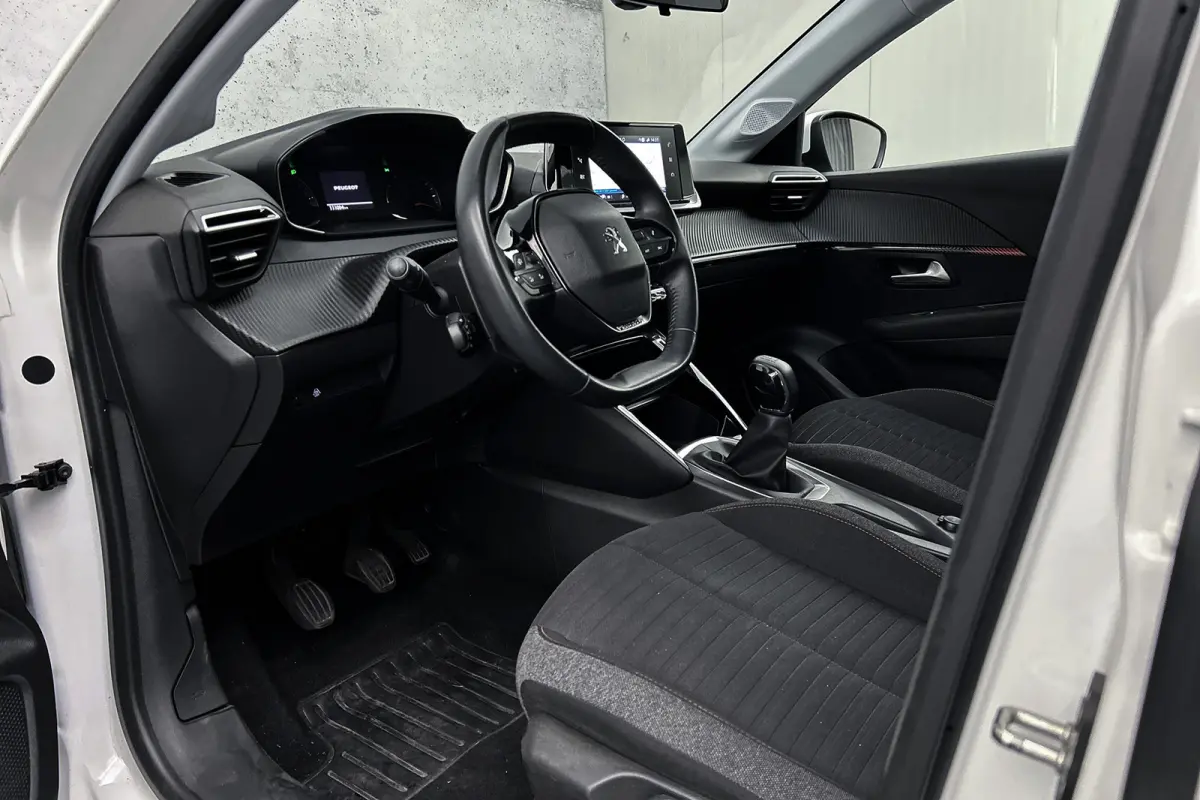 1.2 PureTech | LED | Airco | Navigatie | Apple Carplay