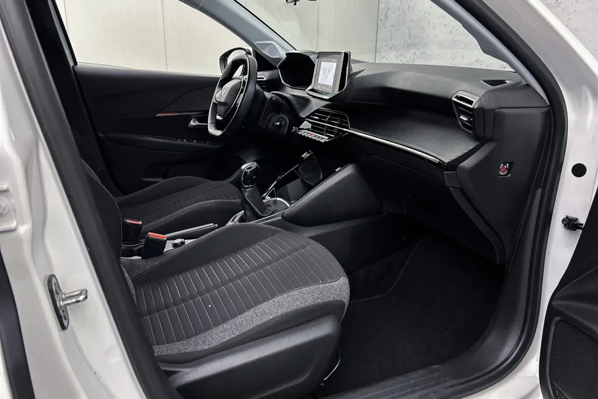1.2 PureTech | LED | Airco | Navigatie | Apple Carplay
