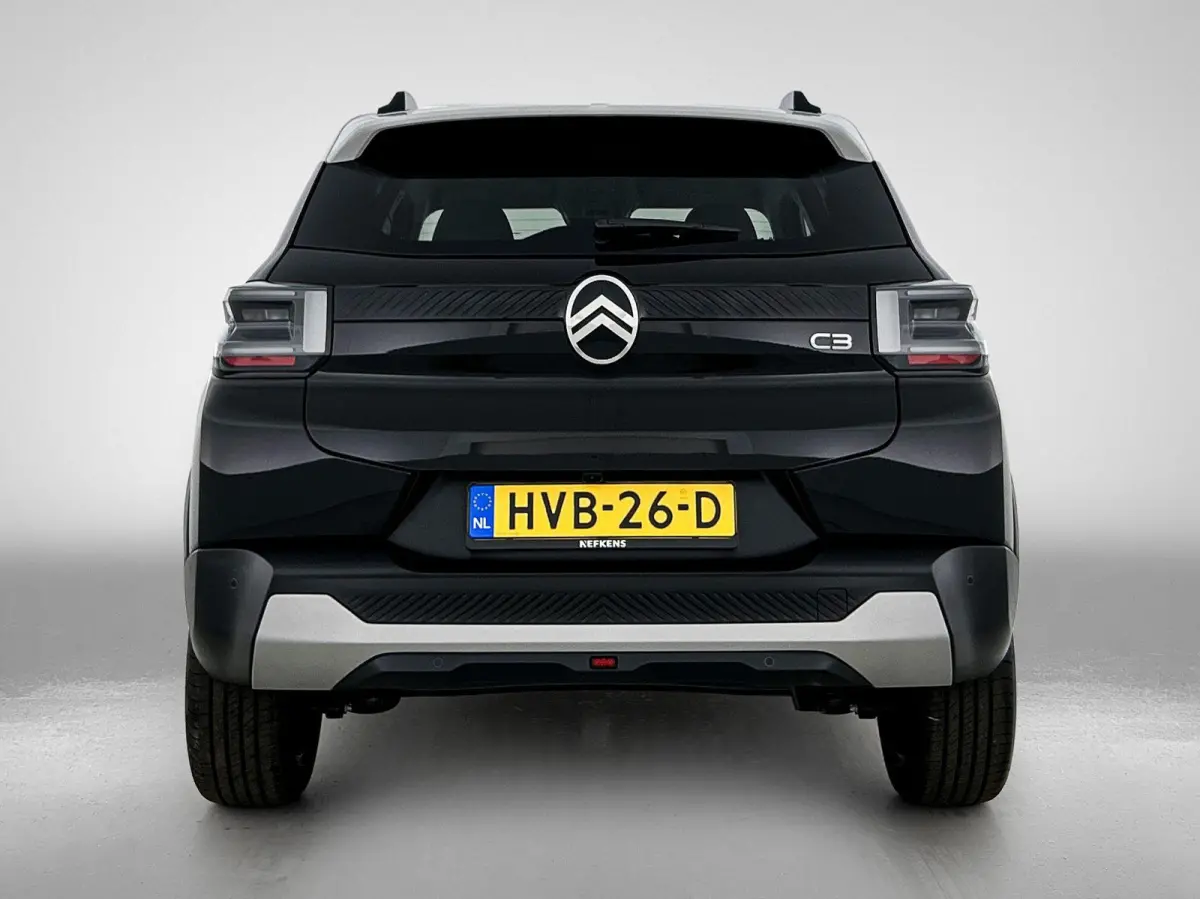 1.2 100pk Max | AppleCarplay/AndroidAuto | LED | Camera | Climate Control | Cruise Control | Privacy Glass | Navigatie | Isofix | Two-Tone | Parkeersensoren | DAB Radio |