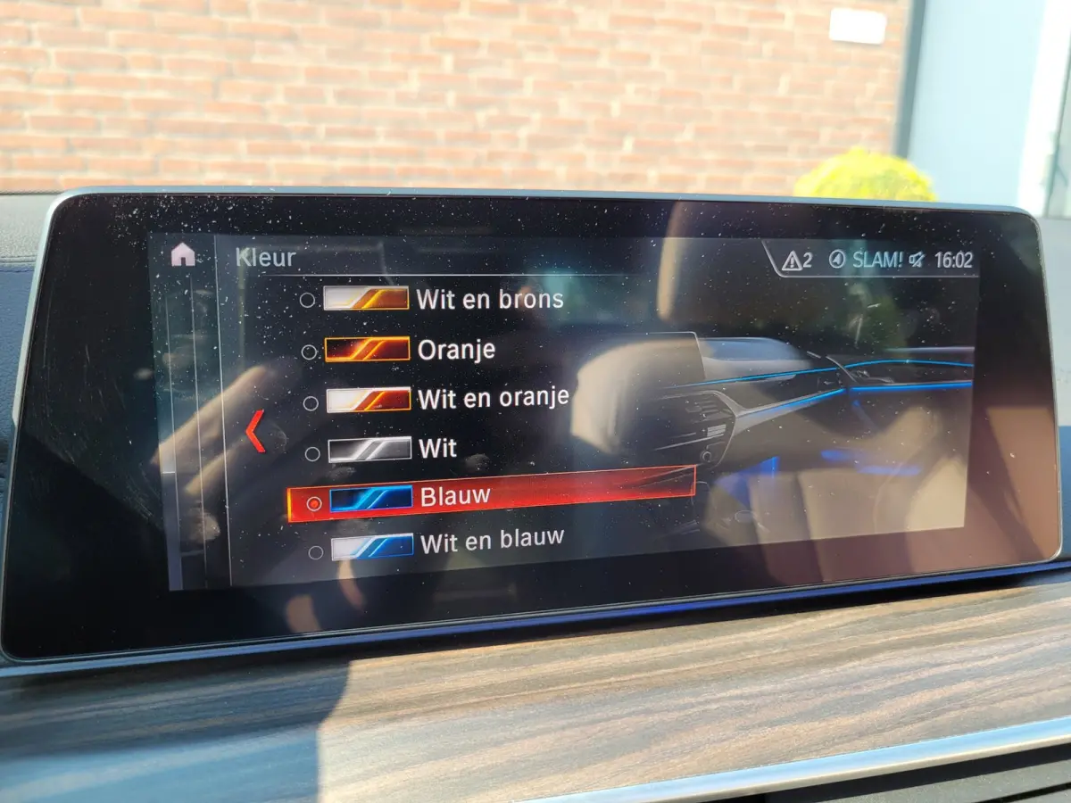 540i M-sport, Schuifdak, ACC, Trekhaak, VOL! (1e Eig. NL NAP) - Alvit Grau