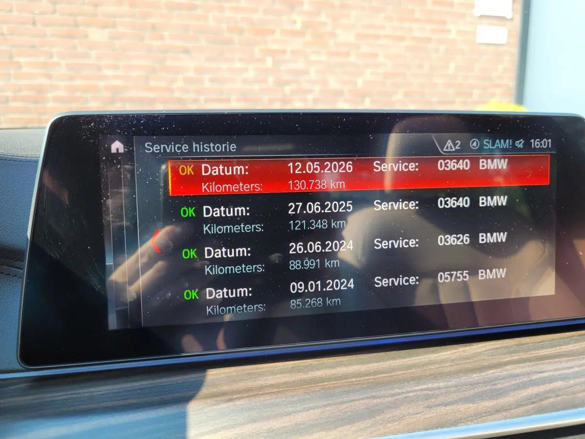 540i M-sport, Schuifdak, ACC, Trekhaak, VOL! (1e Eig. NL NAP) - Alvit Grau