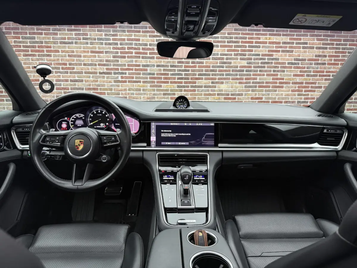 2.9 4 E-Hybrid P Approved 03-2028