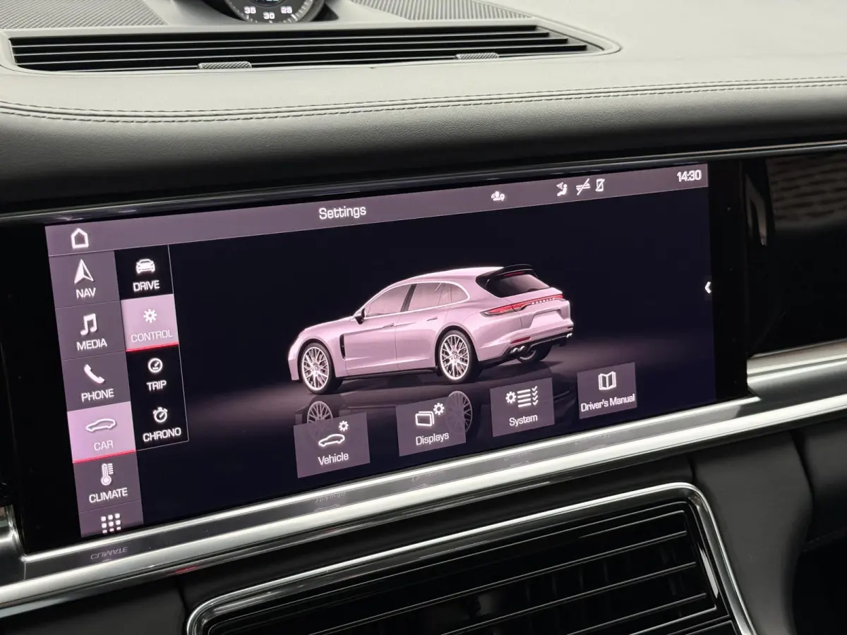 2.9 4 E-Hybrid P Approved 03-2028
