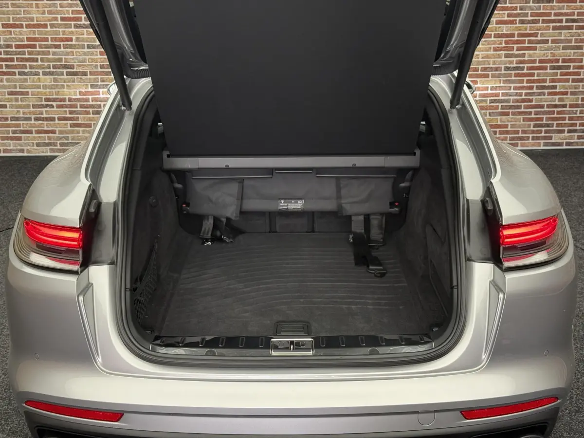 2.9 4 E-Hybrid P Approved 03-2028